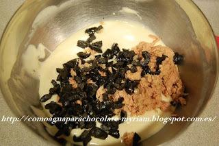 MINI MUFFINS DE ATUN Y OLIVAS NEGRAS MINI MUFFINS DE ATUN Y OLIVAS NEGRAS