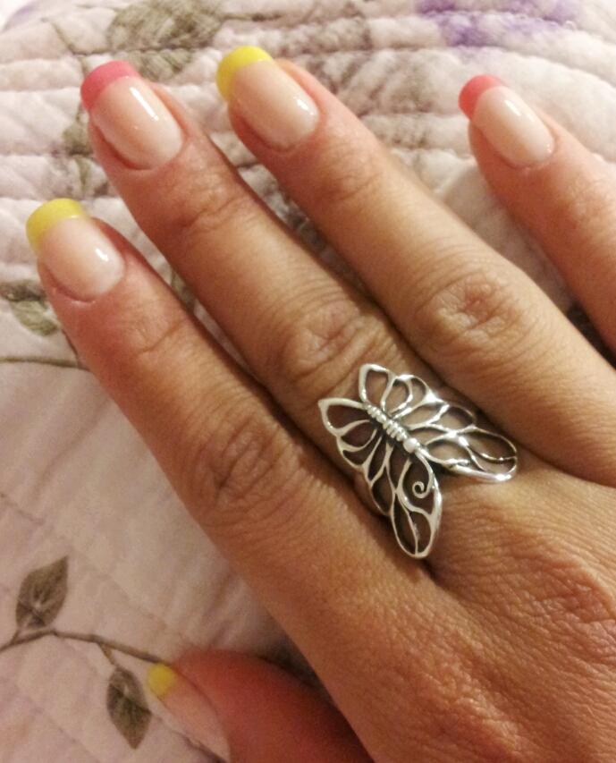 UNA DE UÑAS! UNA DE UÑAS!