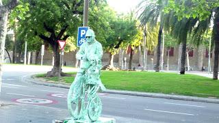 Las Ramblas, la calle más célebre de Barcelona Las Ramblas, la calle más célebre de Barcelona