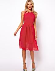 Mayo, mes de comuniones Mayo, mes de comuniones