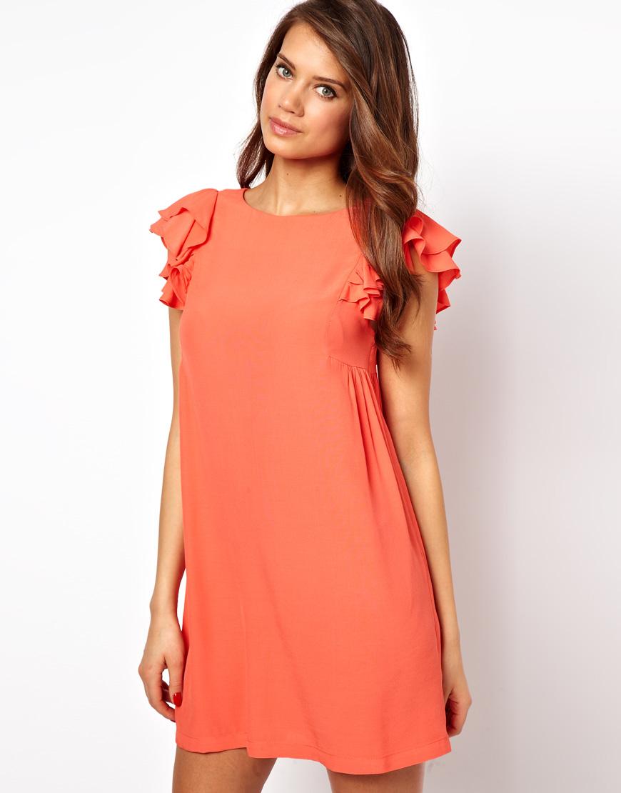 Mayo, mes de comuniones Mayo, mes de comuniones