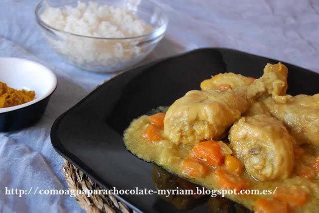 POLLO AL CURRY CON LECHE DE COCO POLLO AL CURRY CON LECHE DE COCO