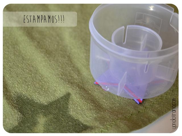 Estampar con lejía un mantel Estampar con lejía un mantel