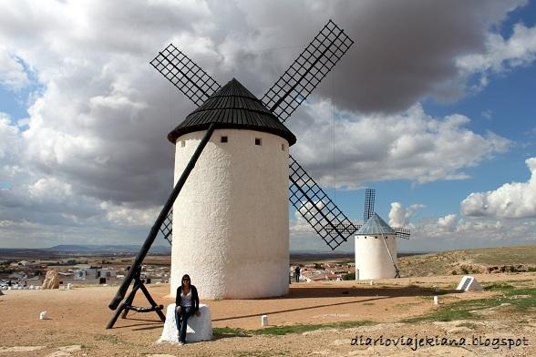 En busca de molinos por la Mancha... En busca de molinos por la Mancha...