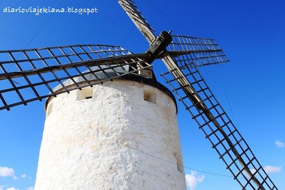 En busca de molinos por la Mancha... En busca de molinos por la Mancha...