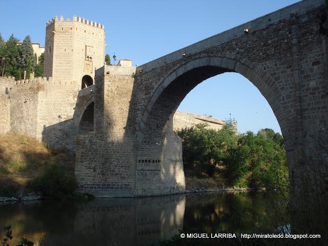 Fuertemente asentada Fuertemente asentada