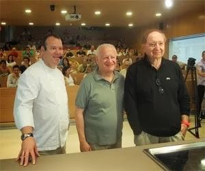 Juan Echanove y José Carlos Capel, clase magistral sobre cocina mediterránea