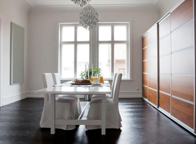 IMPECABLE SALON EN COLOR BLANCO IMPECABLE SALON EN COLOR BLANCO