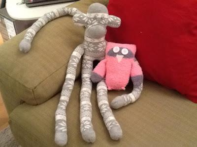 DIY: hacer muñecos con calcetines