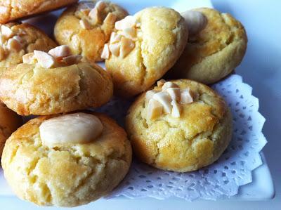 BOCADITOS DE ALMENDRA. ALMOND BITES