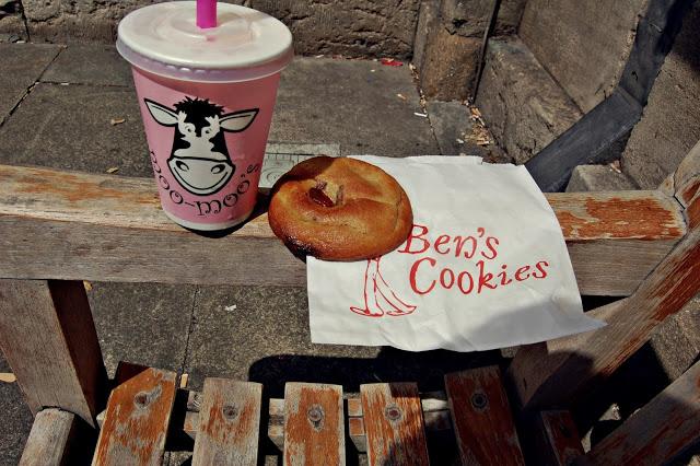VERDURAS FRESCAS SALTEADAS CON MUSLITOS EN SALSA INDIA DE YOGURT E HIGO VERDURAS FRESCAS SALTEADAS CON MUSLITOS EN SALSA INDIA DE YOGURT E HIGO