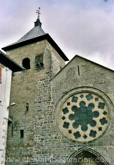 Catedral de Burgos, parada peregrina en el Camino de Santiago Catedral de Burgos, parada peregrina en el Camino de Santiago