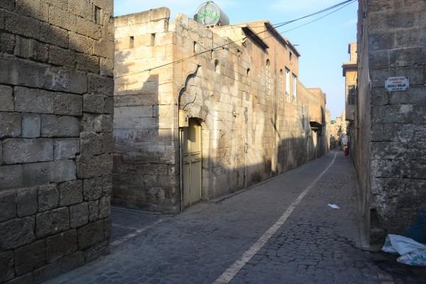 Entre el Tigris y el Éufrates: Mis primeros pasos en Medio Oriente Arquitectura típica de Medio Oriente, SanliUrfa