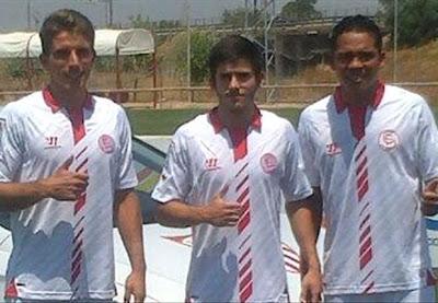 jugador colombiano se abrirá camino en sevilla , reportero : julian ruiz . jugador colombiano se abrirá camino en sevilla , reportero : julian ruiz .