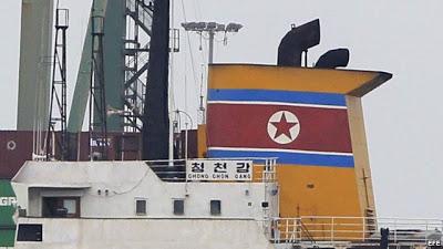 Corea del Norte pide inmediata liberación de barco con armas cubanas , ¿ A SANTO DE QUÉ ?