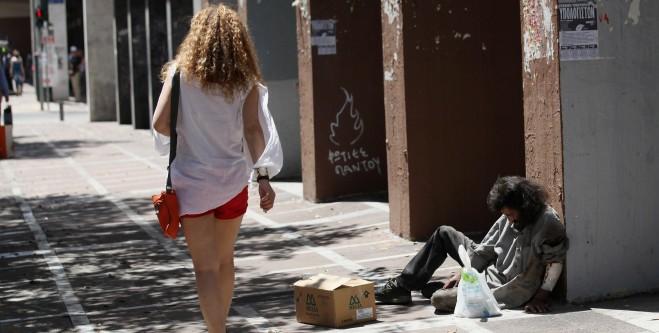 Persona sin hogar en las calles de Atenas / Getty