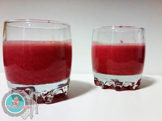 Refrescante zumo de cerezas con Sunny Delight. Refrescante zumo de cerezas con Sunny Delight.