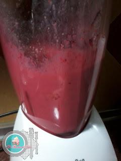 Refrescante zumo de cerezas con Sunny Delight. Refrescante zumo de cerezas con Sunny Delight.