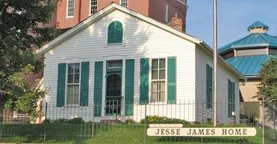 Forajidos de leyenda: Jesse James (II)