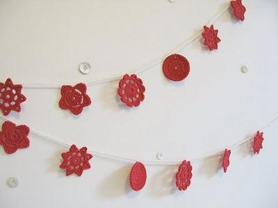 Decora tus paredes con gachillo y botones Decora tus paredes con gachillo y botones