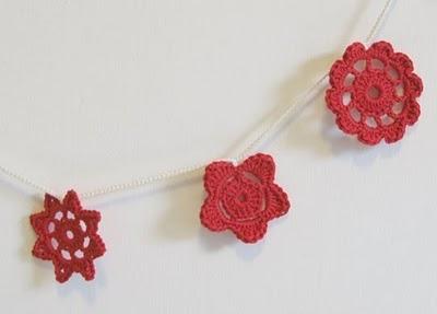 Decora tus paredes con gachillo y botones Decora tus paredes con gachillo y botones