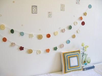 Decora tus paredes con gachillo y botones Decora tus paredes con gachillo y botones