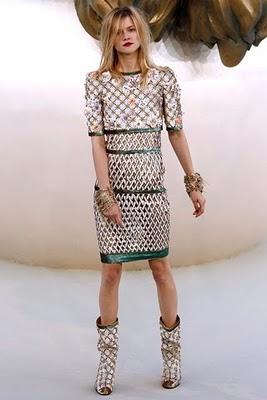 Chanel: Fall 2010 Couture Chanel: Fall 2010 Couture