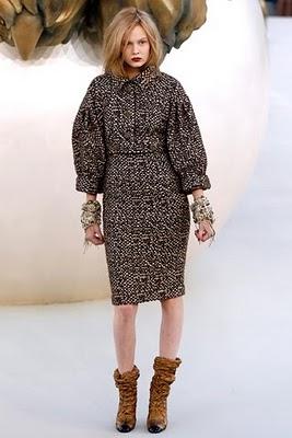 Chanel: Fall 2010 Couture Chanel: Fall 2010 Couture