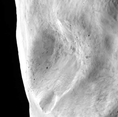 Rosetta triunfa y nos muestra el rostro del asteroide Lutetia