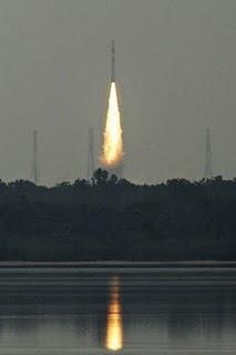 Lanzamiento del cohete PSLV-C15