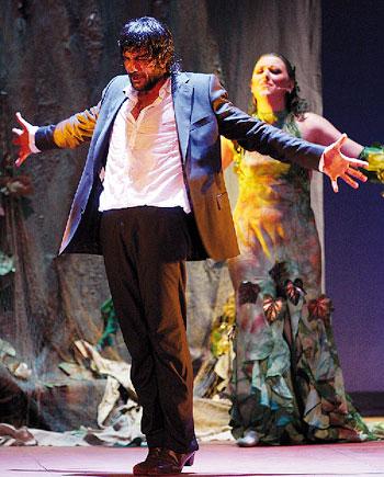Acordes de Flamenco publica su nº 26 con un amplio reportaje de la Summa Flamenca 2010.