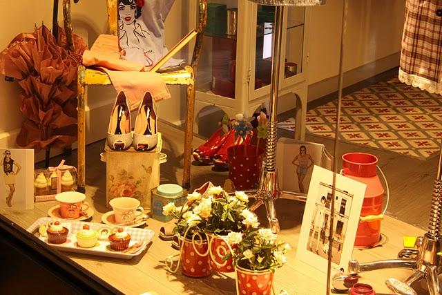 DOLORES PROMESAS ABRE NUEVA TIENDA. / DOLORES PROMESAS OPEN NEW SHOP. DOLORES PROMESAS ABRE NUEVA TIENDA. / DOLORES PROMESAS OPEN NEW SHOP.
