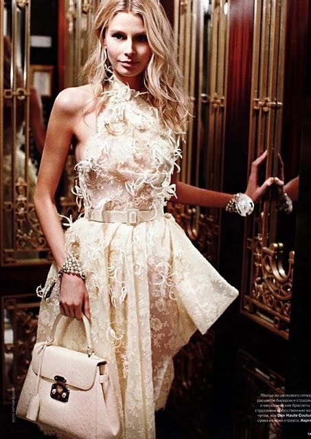 INSPIRADA POR LAS EDITORIALES DE MODA / INSPIRED BY FASHION EDITORIALS INSPIRADA POR LAS EDITORIALES DE MODA / INSPIRED BY FASHION EDITORIALS