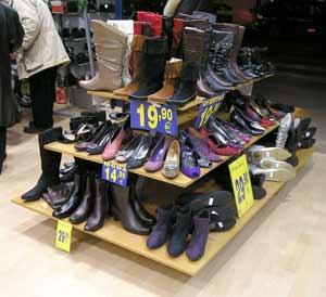 MADRID: COMPRAS POR CHUECA-GRAN VIA / MADRID: SHOPPING IN CHUECA-GRAN VIA MADRID: COMPRAS POR CHUECA-GRAN VIA / MADRID: SHOPPING IN CHUECA-GRAN VIA