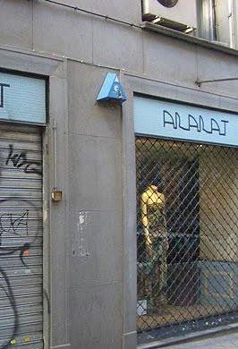 MADRID: COMPRAS POR CHUECA-GRAN VIA / MADRID: SHOPPING IN CHUECA-GRAN VIA MADRID: COMPRAS POR CHUECA-GRAN VIA / MADRID: SHOPPING IN CHUECA-GRAN VIA