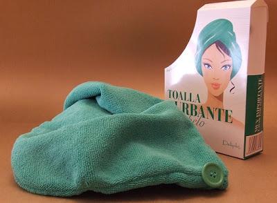 La Toalla Turbante Seca Pelo de color esmeralda de MERCADONA – un nuevo color para este verano
