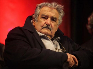 Presidente uruguayo José Mujica viaja a Cuba Presidente uruguayo José Mujica viaja a Cuba