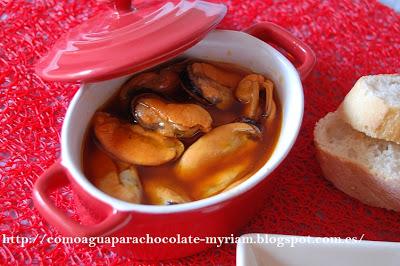 MEJILLONES EN ESCABECHE MEJILLONES EN ESCABECHE