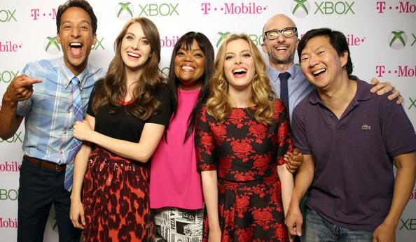 community_comiccon2013 El cast en uno de los eventos de la Comic Con