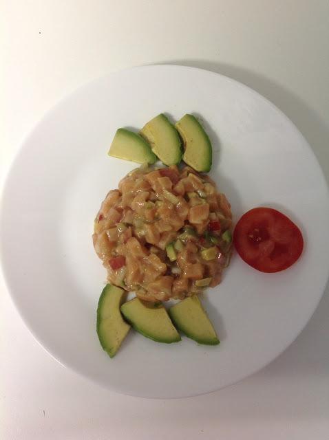 Mi curiosa historia con el pescado o cómo hacer un tartar de salmón Mi curiosa historia con el pescado o cómo hacer un tartar de salmón