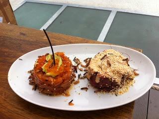 Tocando el cielo con las manos en Tartan Roof, la azotea del Círculo Tocando el cielo con las manos en Tartan Roof, la azotea del Círculo