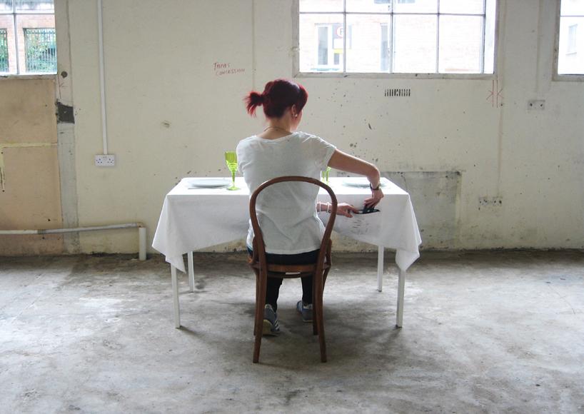 1 “ZIP” un mantel que os devolverá la conversación a la hora de comer