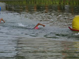 SERTRI . Zaragoza. Triatlón de la Mujer. SERTRI . Zaragoza. Triatlón de la Mujer.