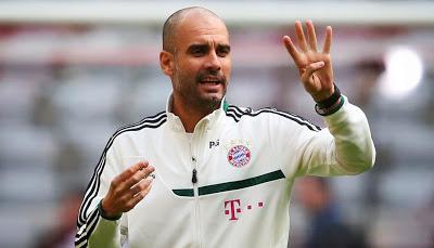Guardiola por su primer título oficial con el Bayern Guardiola por su primer título oficial con el Bayern