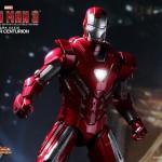 Figura de la Mark XXIII de Iron Man 3 de Hot Toys