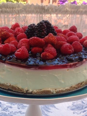 TARTA DE QUESO Y FRAMBUESAS SIN HORNO