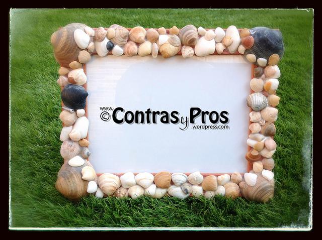 … de hacer un marco con conchas Marco con conchas