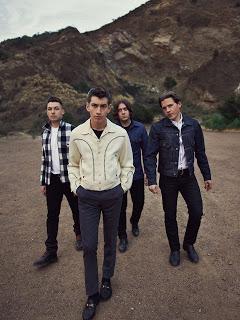 Escucha otra nueva canción de Arctic Monkeys