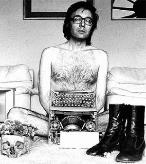 Ocho autores Amazon y Paco Umbral Ocho autores Amazon y Paco Umbral