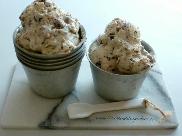 Helado de Mascarpone con Tres Chocolates